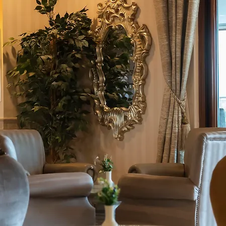 فندق أداليا آرت سايد 5*