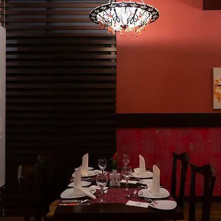 فندق أداليا آرت سايد 5*